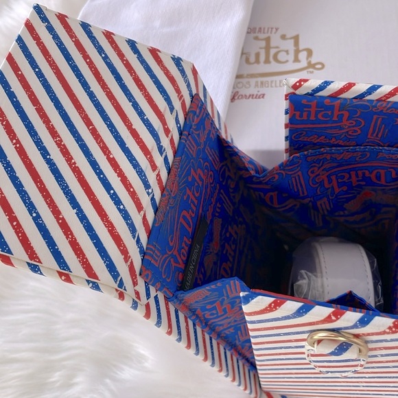 Von Dutch Barbershop Print Crossbody Bag - Picture 10 of 13